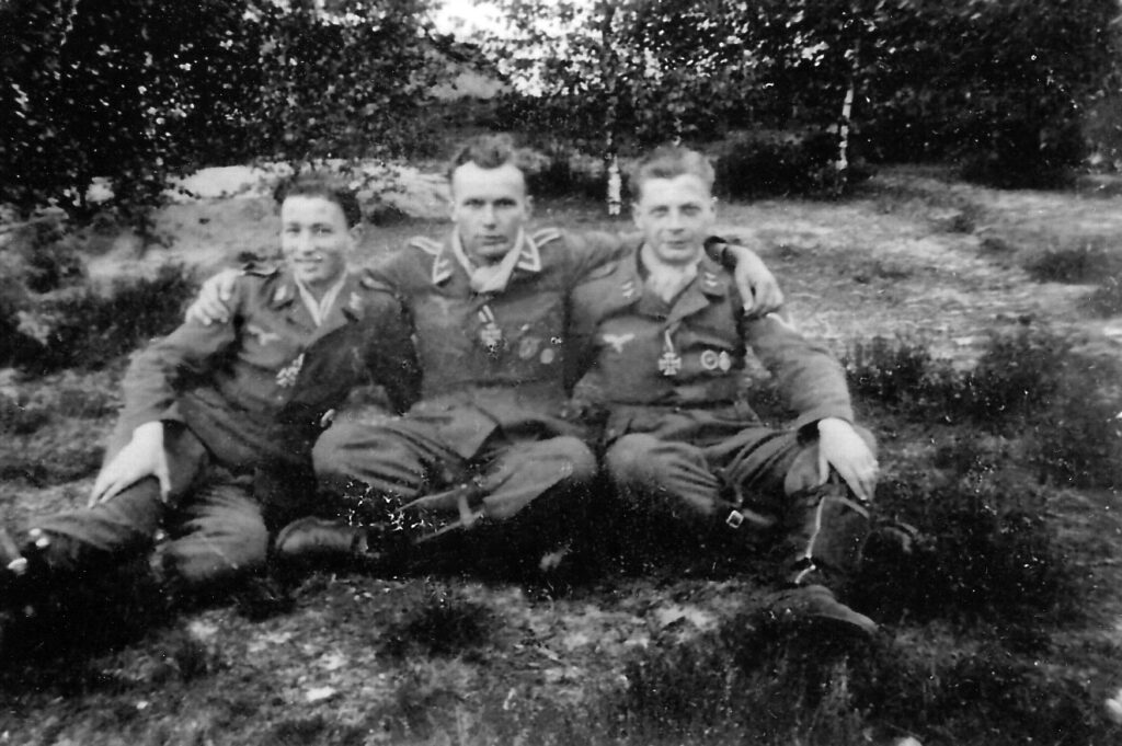 Gustav Sarzio crew. Conrads, Sarzio, Talarowski